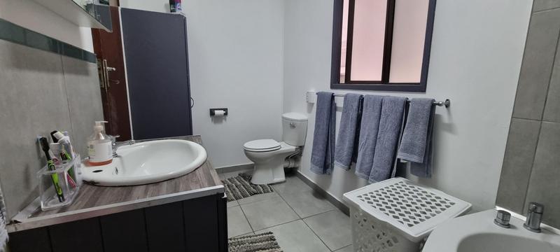 3 Bedroom Property for Sale in Reebok Western Cape